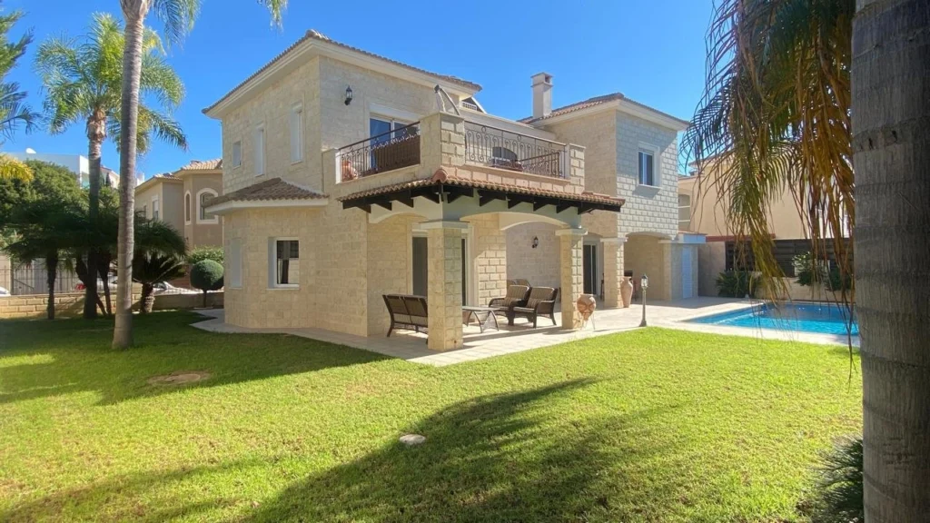 3 Bedroom House for Sale in Agios Tychonas, Limassol District