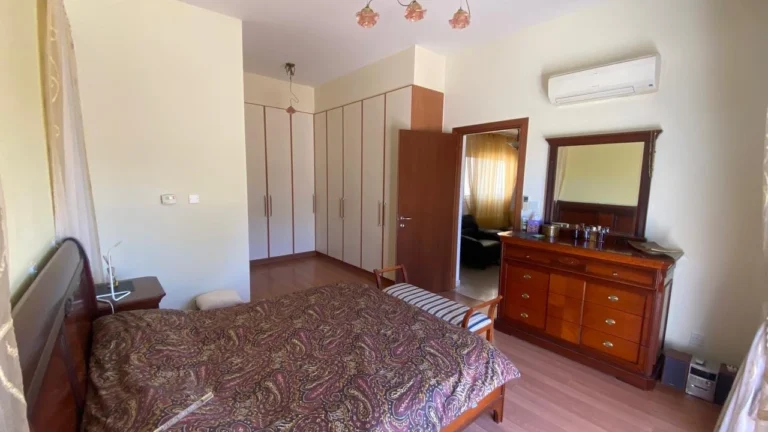 3 Bedroom House for Sale in Agios Tychonas, Limassol District