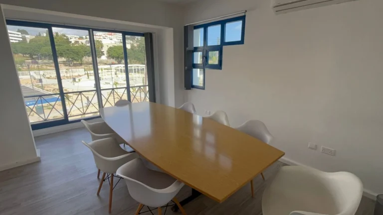 100m² Office for Rent in Paphos – Agios Theodoros