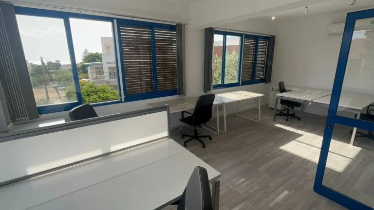 100m² Office for Rent in Paphos – Agios Theodoros