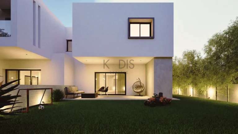 3 Bedroom House for Sale in Strovolos, Nicosia District