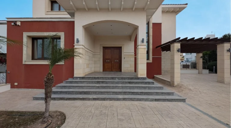 5 Bedroom House for Sale in Mouttagiaka, Limassol District