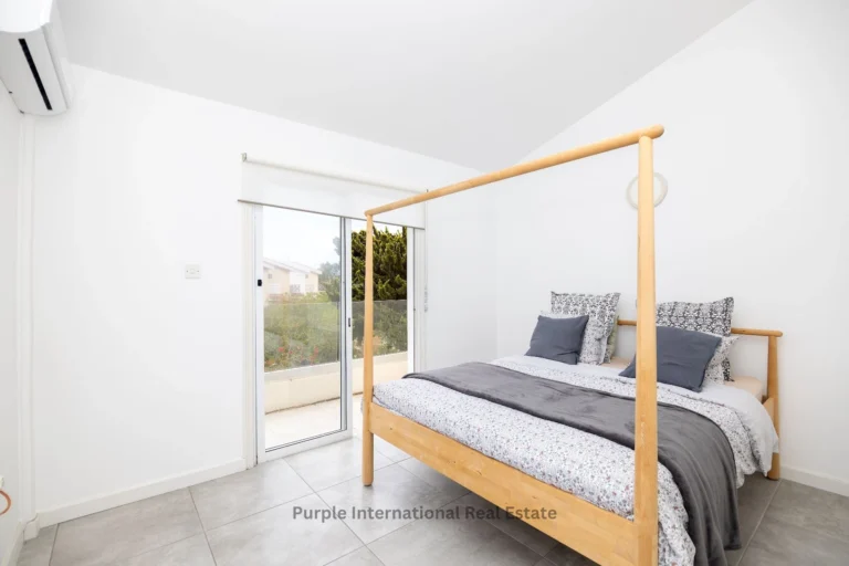 2 Bedroom House for Sale in Pervolia Larnacas