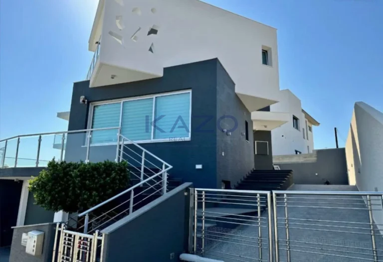 5 Bedroom House for Sale in Limassol – Agios Athanasios
