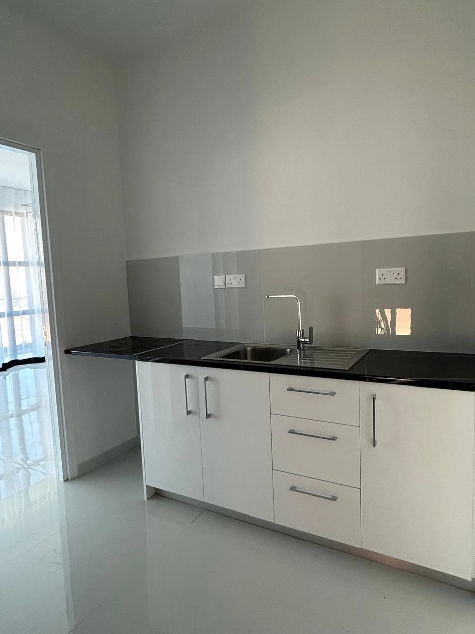 6+ Bedroom House for Rent in Potamos Germasogeias, Limassol District