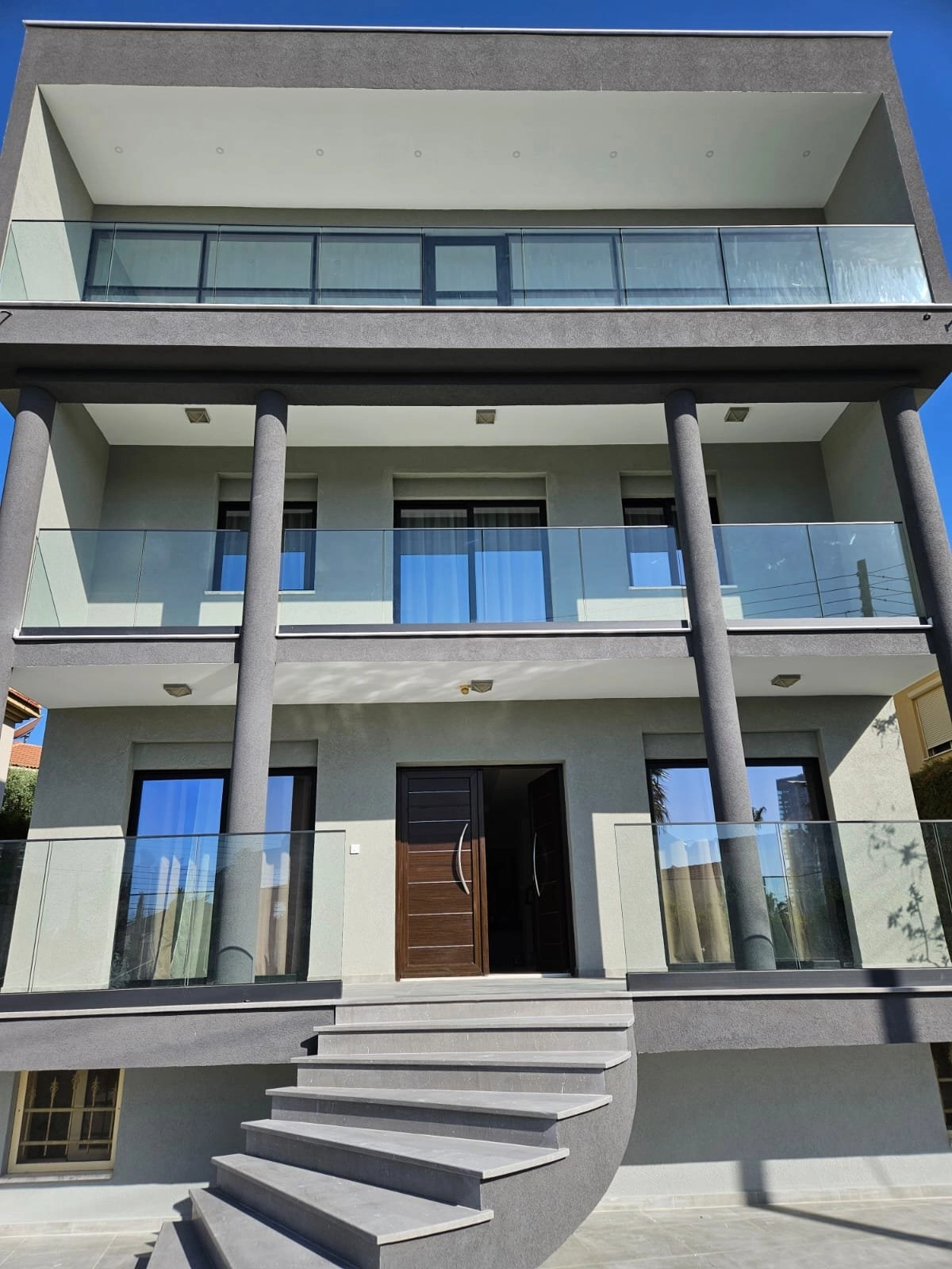 6+ Bedroom House for Rent in Potamos Germasogeias, Limassol District