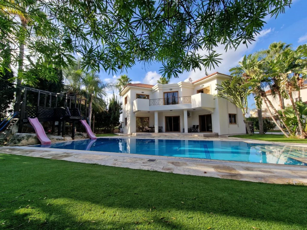 5 Bedroom House for Sale in Pyla, Larnaca District