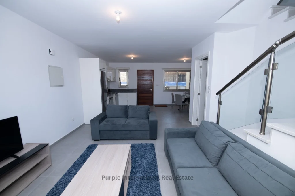 2 Bedroom House for Rent in Paphos – Universal