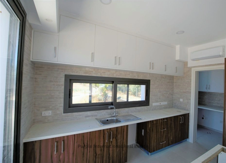 3 Bedroom House for Sale in Trachoni Lemesou, Limassol District