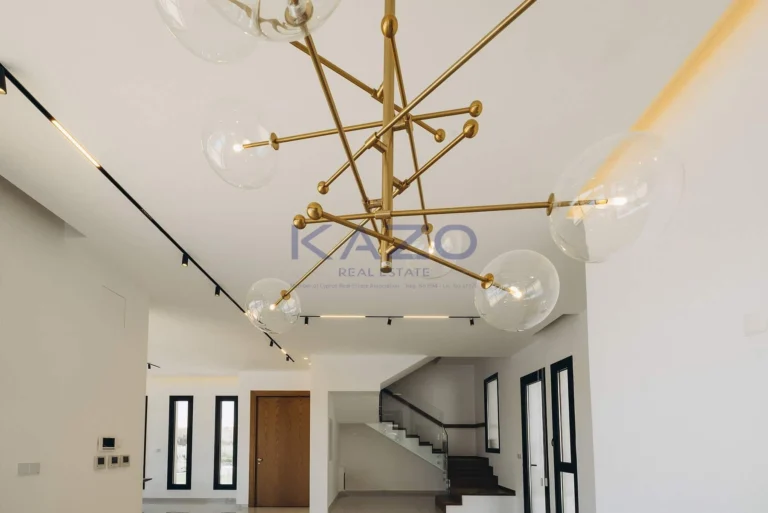 5 Bedroom House for Sale in Agios Tychonas, Limassol District