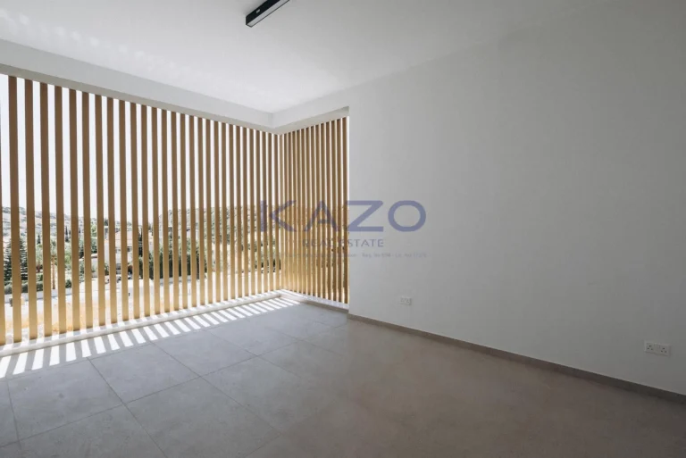 5 Bedroom House for Sale in Agios Tychonas, Limassol District