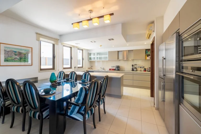 Cheap Houses and Villas for Sale Larnaca up to 900000 euro
