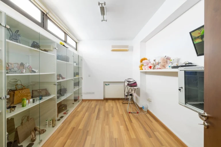 4 Bedroom House for Sale in Vergina, Larnaca District