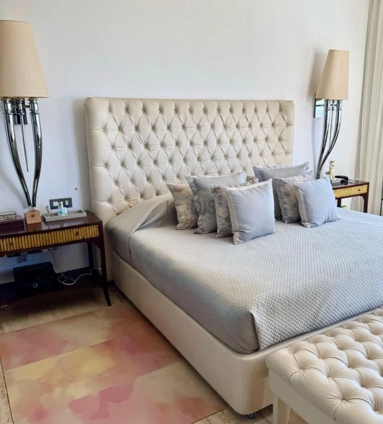 5 Bedroom House for Sale in Agios Tychonas, Limassol District