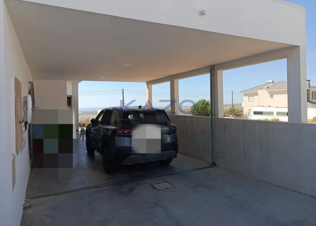 4 Bedroom House for Sale in Kolossi, Limassol District