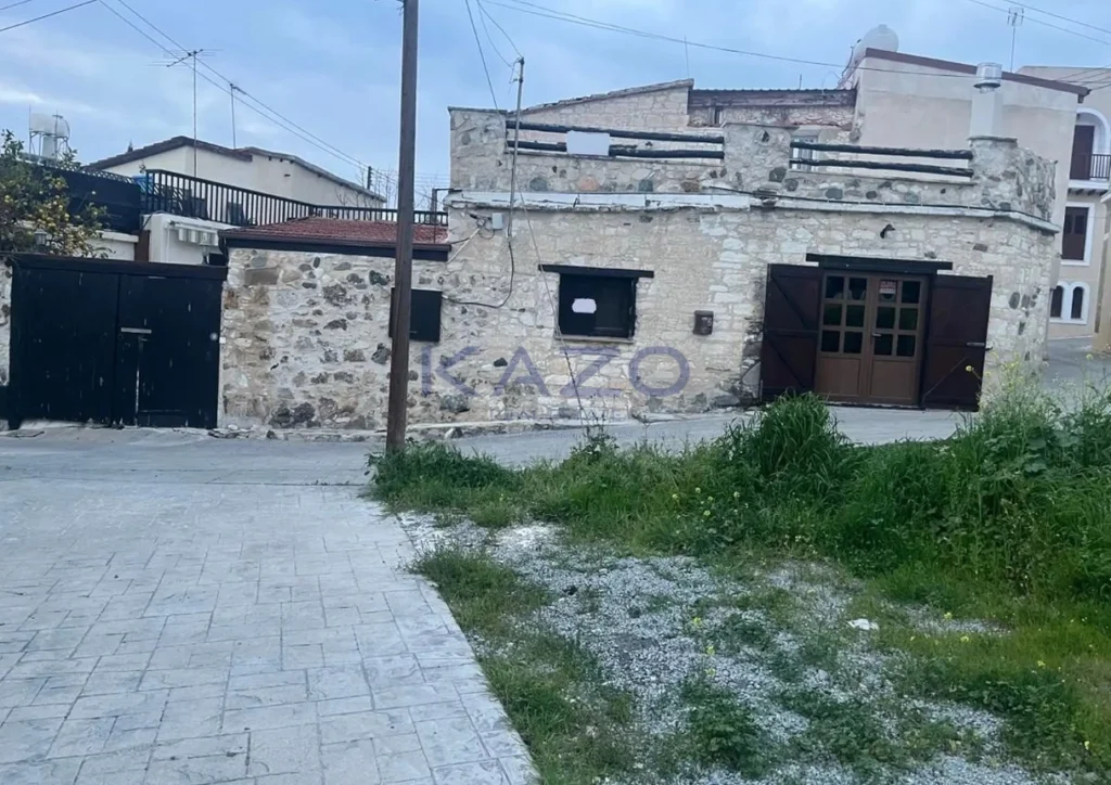 3 Bedroom House for Sale in Monagroulli, Limassol District