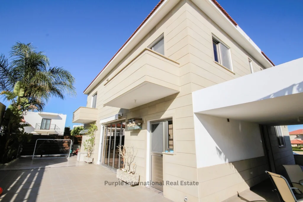 4 Bedroom House for Sale in Tersefanou, Larnaca District