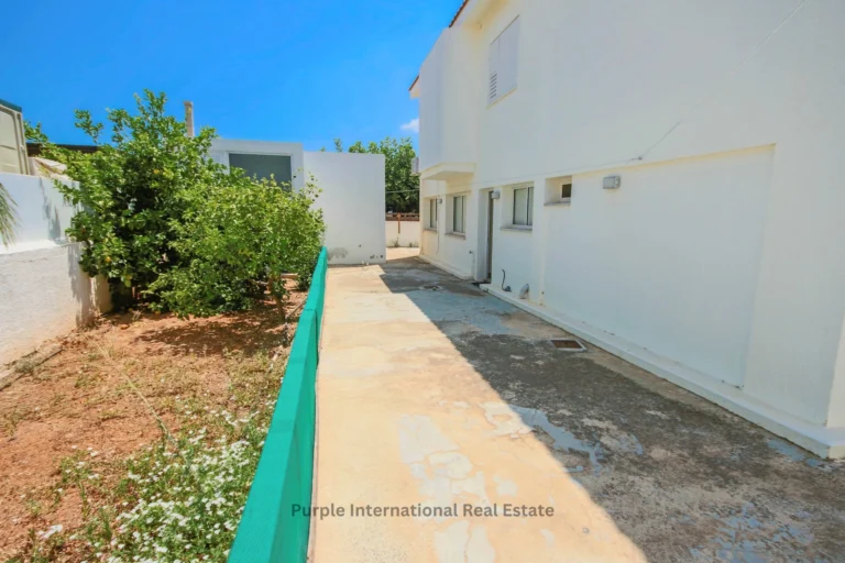 5 Bedroom House for Sale in Famagusta District