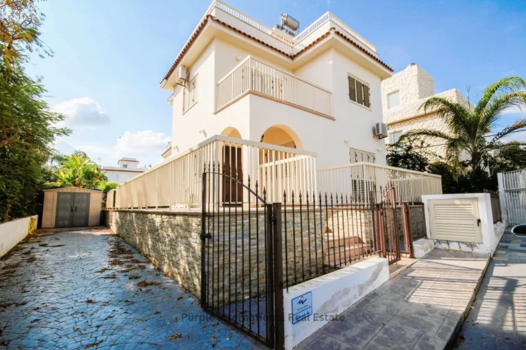 Cheap Houses and Villas for Sale Famagusta up to 1000000 euro