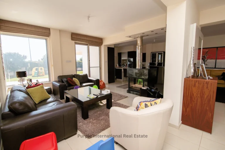 5 Bedroom House for Sale in Paralimni, Famagusta District