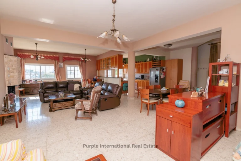 Cheap Houses and Villas for Sale Famagusta up to 400000 euro