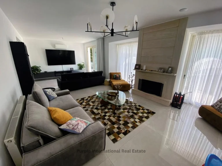 5 Bedroom House for Sale in Larnaca District