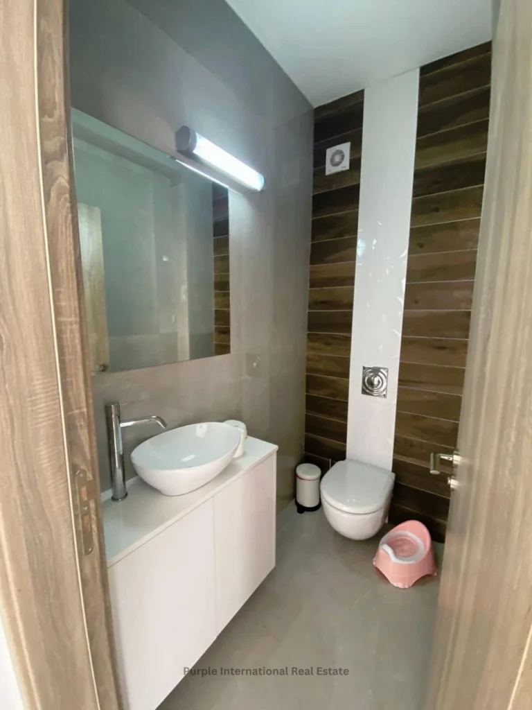 5 Bedroom House for Sale in Larnaca District