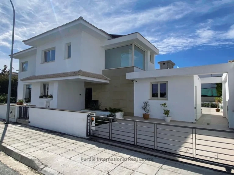 5 Bedroom House for Sale in Larnaca District