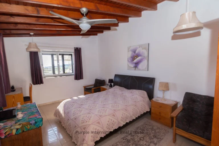 2 Bedroom House for Sale in Tochni, Larnaca District