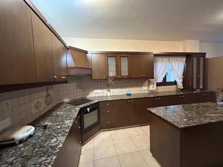 5 Bedroom House for Rent in Livadia Larnakas, Larnaca District
