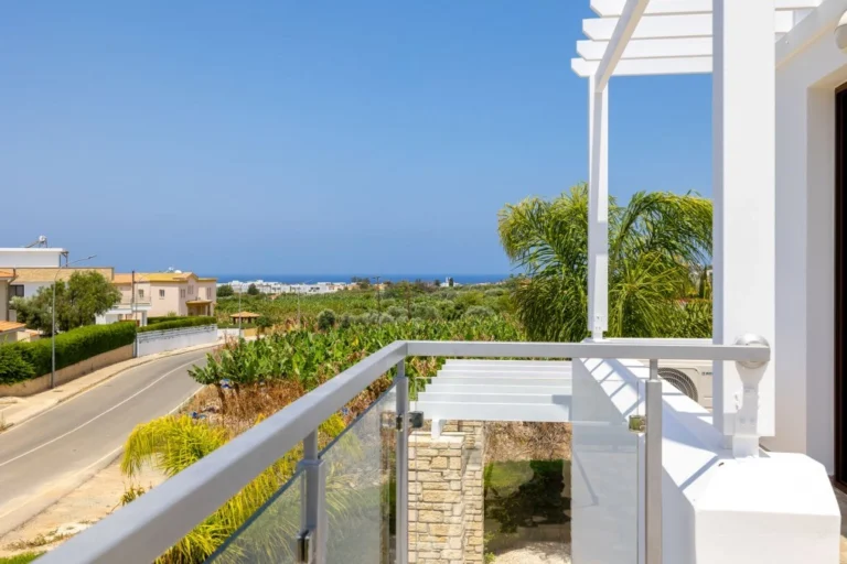 3 Bedroom House for Sale in Pegeia, Paphos District