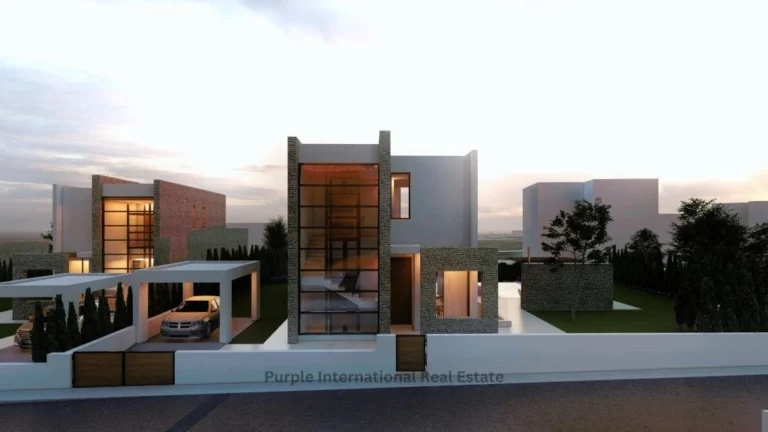 4 Bedroom House for Sale in Sea Caves, Paphos District