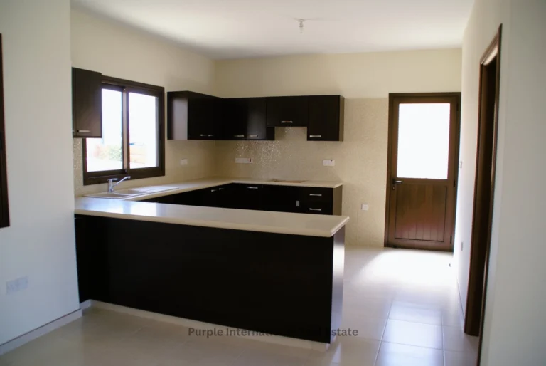 2 Bedroom House for Sale in Monagroulli, Limassol District