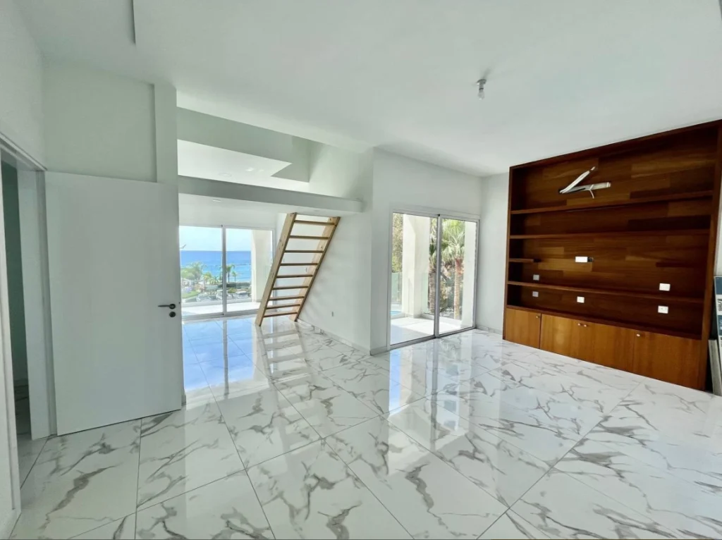 2 Bedroom Apartment for Sale in Pyrgos Lemesou Tourist Area, Limassol District