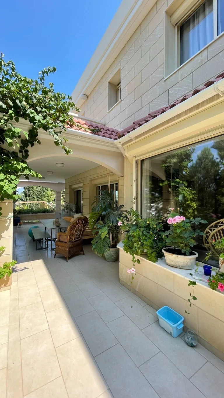5 Bedroom House for Sale in Agios Tychonas, Limassol District