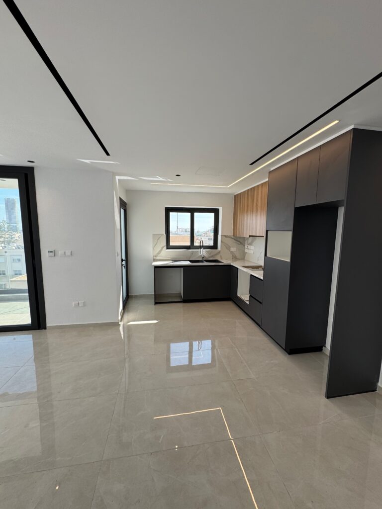 3 Bedroom Apartment for Sale in Limassol – Agios Nicolaos