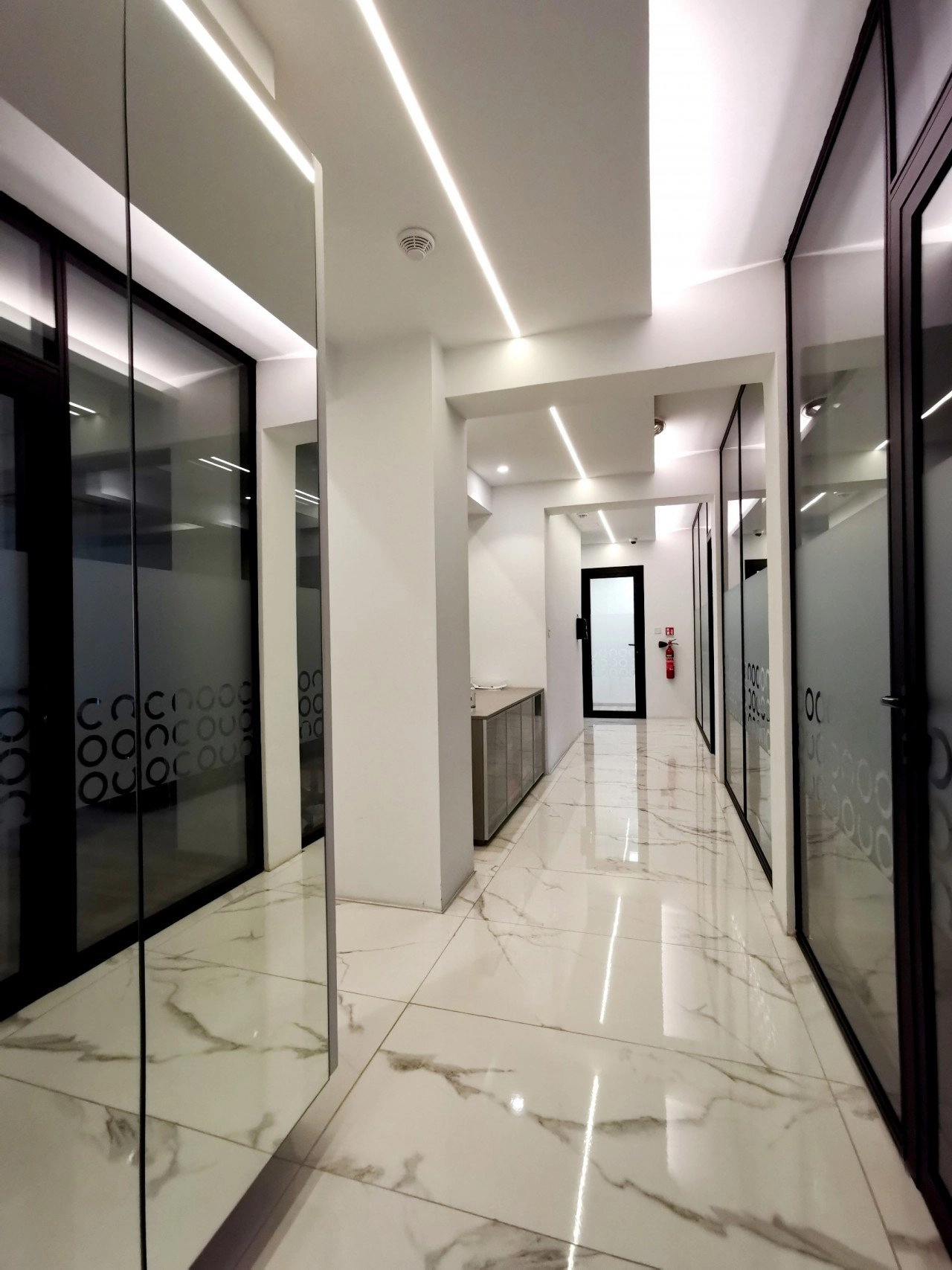 1182m² Office for Sale in Limassol District