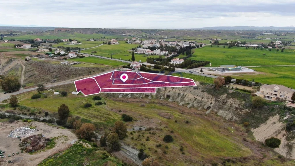 3,197m² Plot for Sale in Pano Deftera, Nicosia District