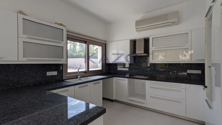 4 Bedroom House for Sale in Aglantzia, Nicosia District