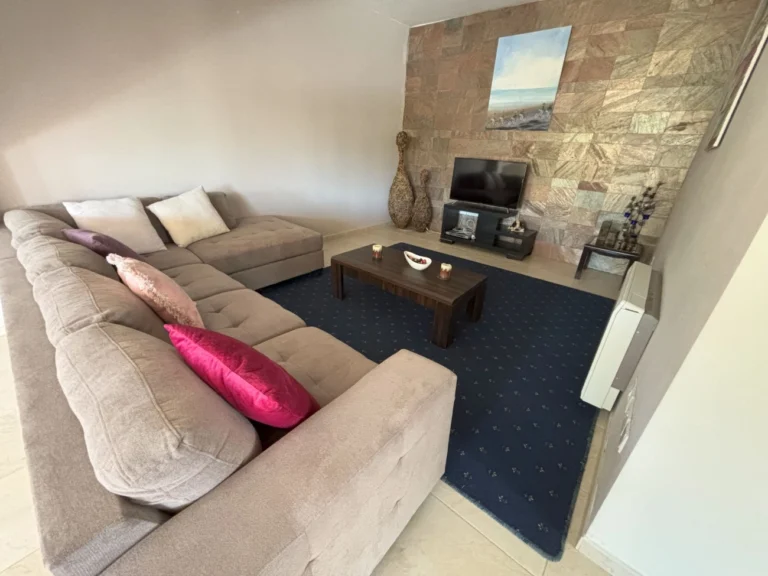 4 Bedroom House for Sale in Pera Pedi, Limassol District