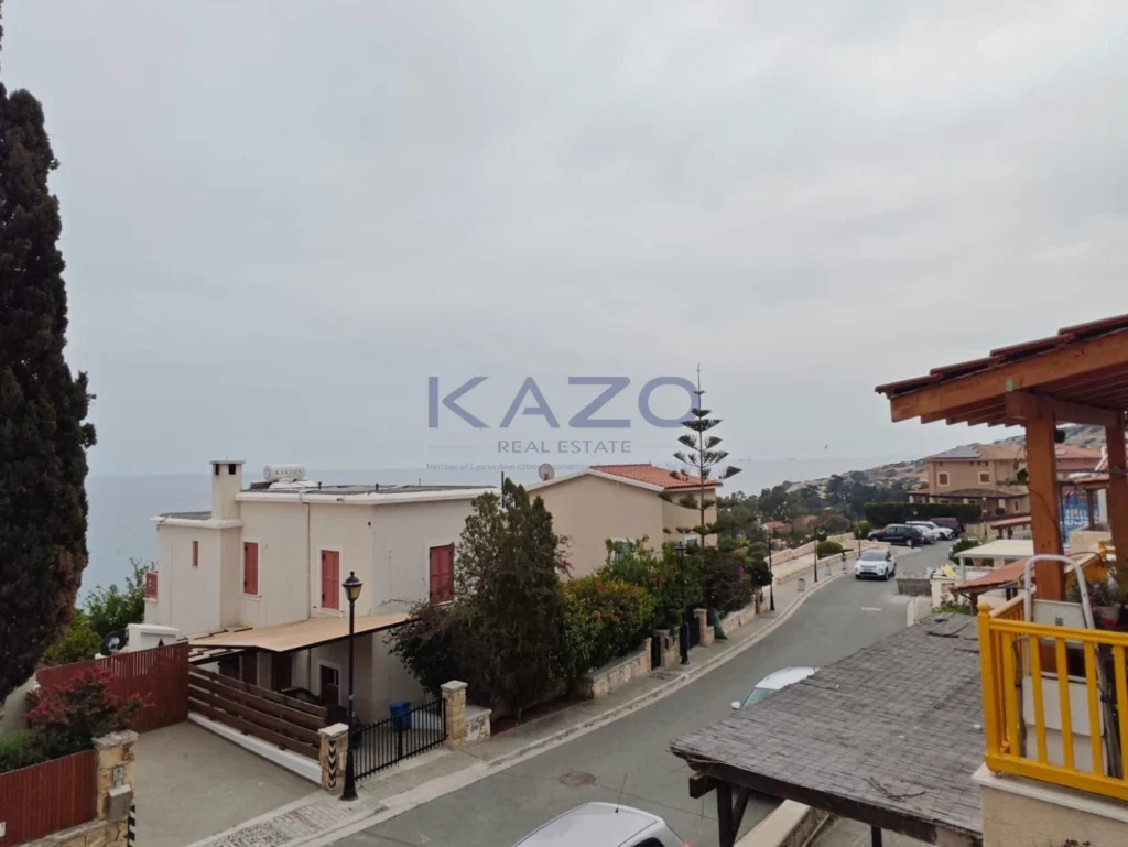 2 Bedroom House for Sale in Agios Tychonas, Limassol District