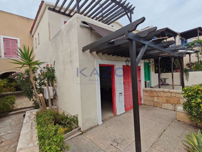 2 Bedroom House for Sale in Agios Tychonas, Limassol District