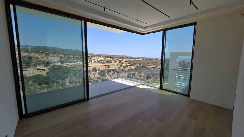 6+ Bedroom House for Sale in Pegeia, Paphos District
