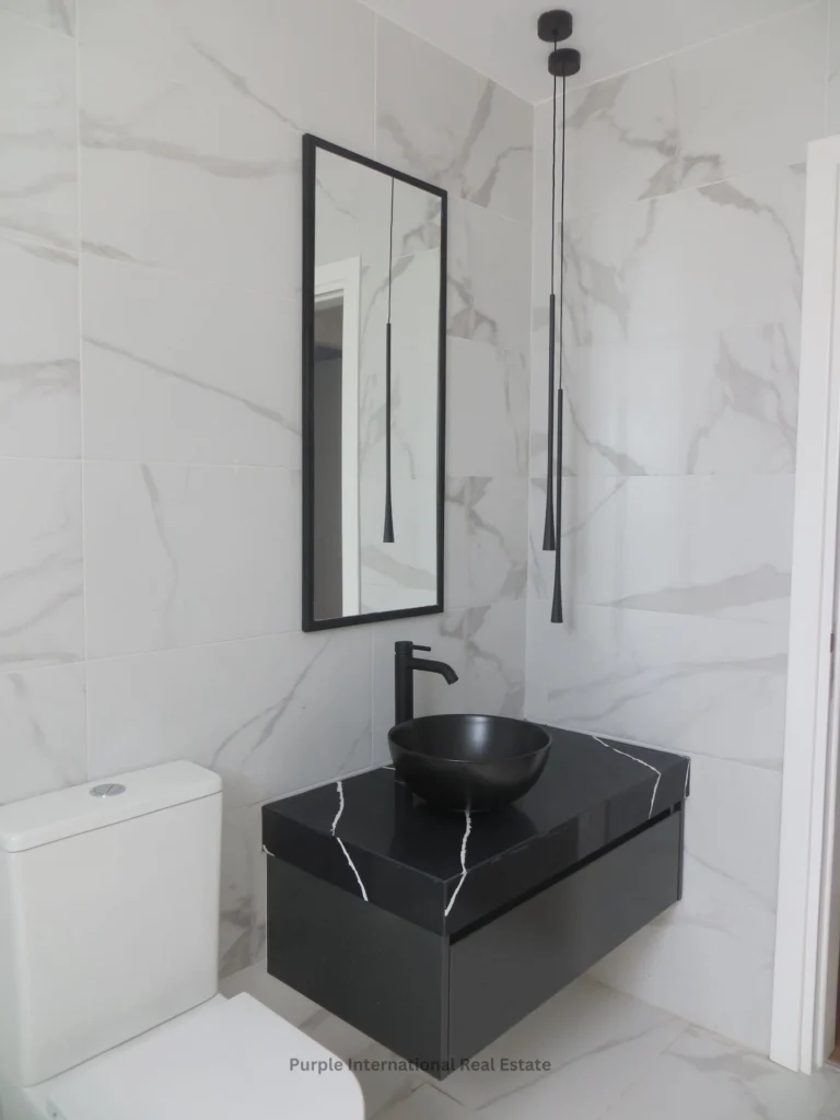 4 Bedroom House for Sale in Chlorakas, Paphos District
