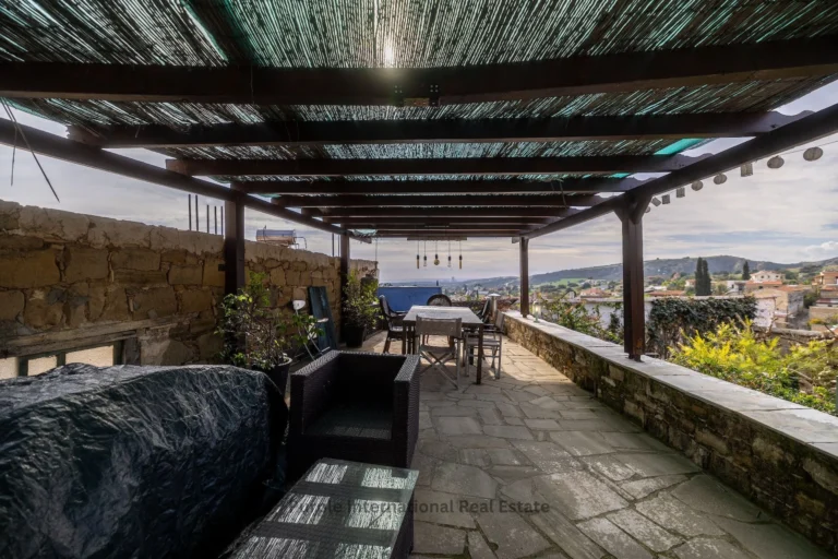 2 Bedroom House for Sale in Tochni, Larnaca District