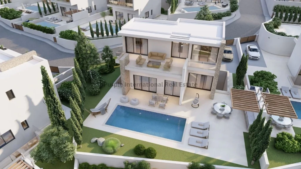 5 Bedroom House for Sale in Peyia, Paphos District