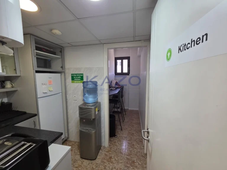 260m² Office for Rent in Limassol District