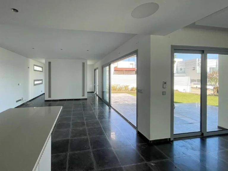 5 Bedroom House for Sale in Lakatamia, Nicosia District