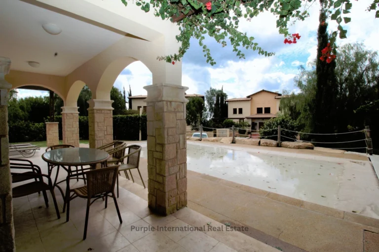 2 Bedroom Apartment for Sale in Aphrodite Hills, Paphos District