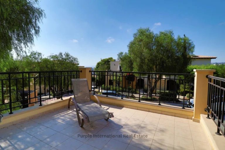 2 Bedroom Apartment for Sale in Aphrodite Hills, Paphos District